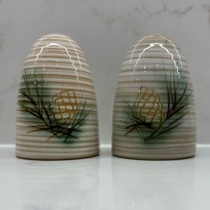 Vintage Hive Shaped Ceramic Pinecone Salt and Pepper Shakers Japan Rare